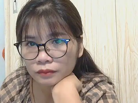 Ori299 online show from December 2025 05:03:01 AM