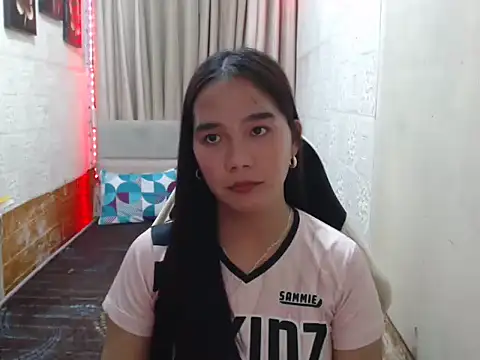 Sweet sammie04 online show from September 2025 03:23:02 PM