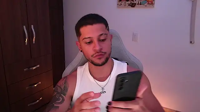 domsantiago  online show from February 2026 03:34:02 AM