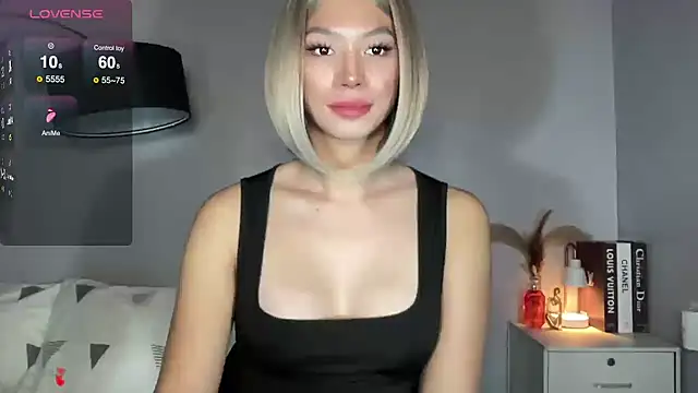 Demi Maddison online show from October 2025 11:09:02 AM