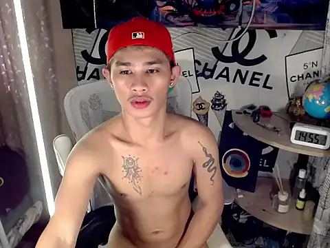 Snapshot of asianhardcock25 chatting on April 2026 06:55:02 AM asianhardcock25 online show from April 2026 06:55:02 AM