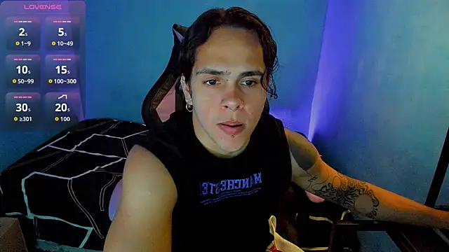 Maximiliano scoott   online show from October 2025 08:06:02 PM