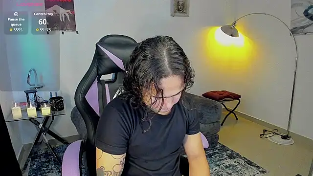 Snapshot of Maximiliano_scoott__ chatting on November 2025 08:08:01 PM Maximiliano scoott online show from November 2025 08:08:01 PM