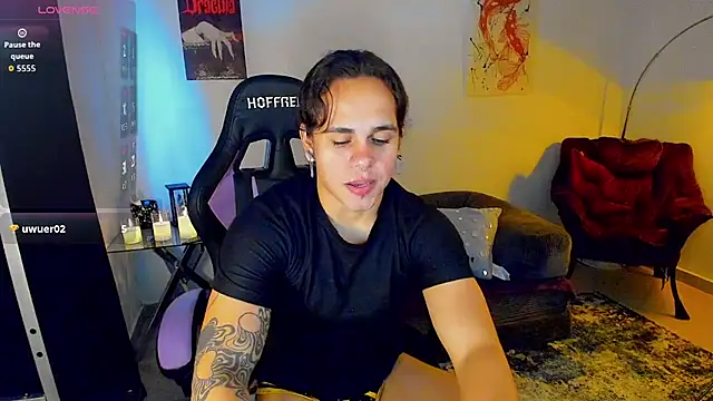 Snapshot of Maximiliano_scoott__ chatting on December 2025 07:54:02 PM Maximiliano scoott online show from December 2025 07:54:02 PM