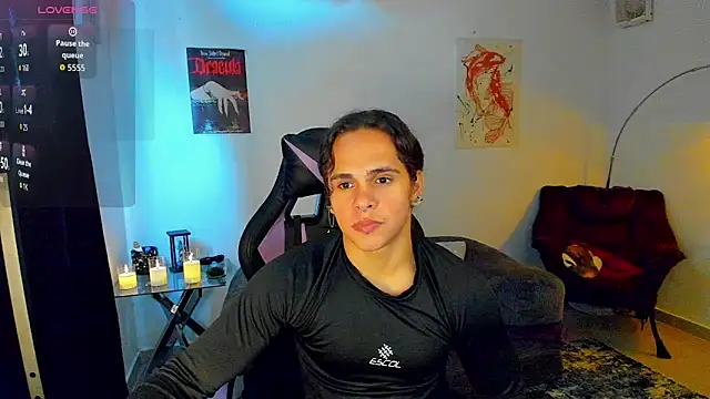 Snapshot of Maximiliano_scoott__ chatting on December 2025 08:27:01 PM Maximiliano scoott online show from December 2025 08:27:01 PM