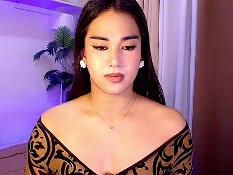 Snapshot of magnificent_kitana chatting on April 2026 07:31:01 PM magnificent kitana online show from April 2026 07:31:01 PM