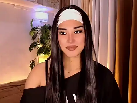 Snapshot of magnificent_kitana chatting on June 2026 07:50:01 PM magnificent kitana online show from June 2026 07:50:01 PM