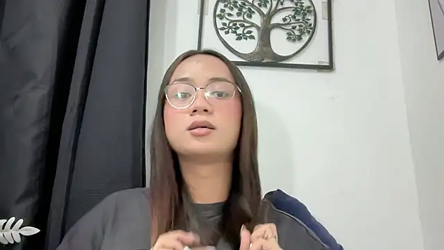 Zialustts online show from March 2026 01:58:01 PM