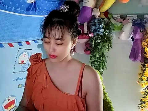 emgaixinhngoan online show from November 2025 11:57:02 PM