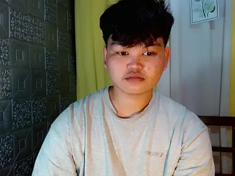 Reynelcock online show from December 2025 07:25:01 AM