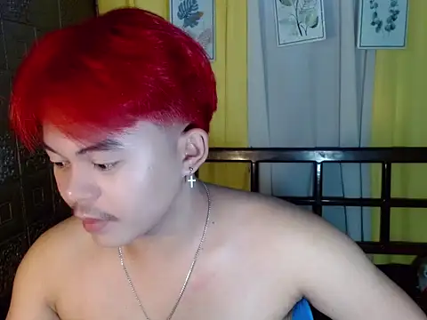 Snapshot of urguy_toshi chatting on May 2026 02:19:01 AM urguy toshi online show from May 2026 02:19:01 AM