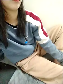 Kembong01 online show from March 2026 01:50:01 PM