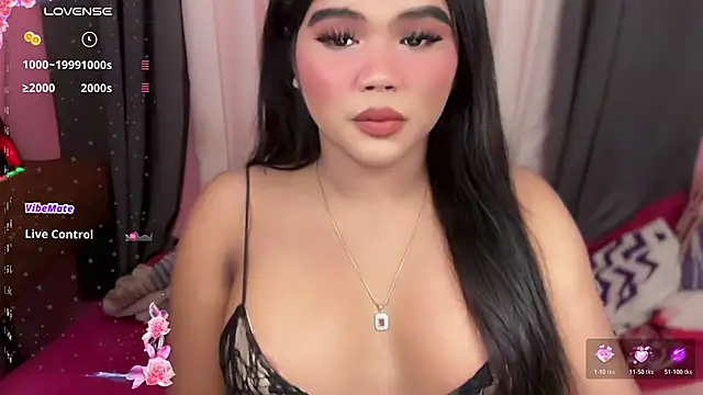 Snapshot of ursweet_sofia chatting on July 2026 11:05:02 AM ursweet sofia online show from July 2026 11:05:02 AM