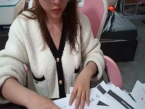 Ori-Yannie online show from February 2026 08:27:02 AM