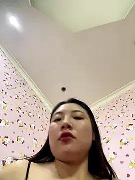 D2sweet online show from November 2025 03:12:02 PM