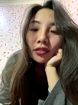 D2sweet online show from December 2025 04:35:02 PM