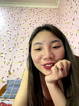 D2sweet online show from December 2025 03:51:02 PM