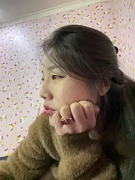 D2sweet online show from February 2026 03:17:02 PM