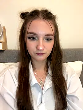 AdelinaEmber online show from November 2025 11:47:01 AM