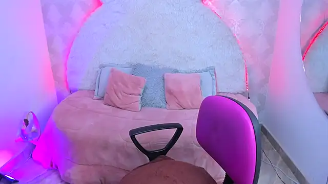 Sarita jane online show from November 2025 03:34:01 AM