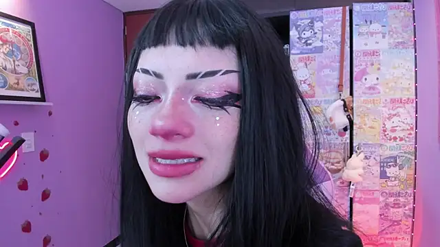 Vero Osb  online show from November 2025 11:40:02 PM