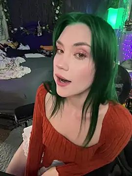 Snapshot of littlelune chatting on April 2026 08:48:02 PM littlelune online show from April 2026 08:48:02 PM
