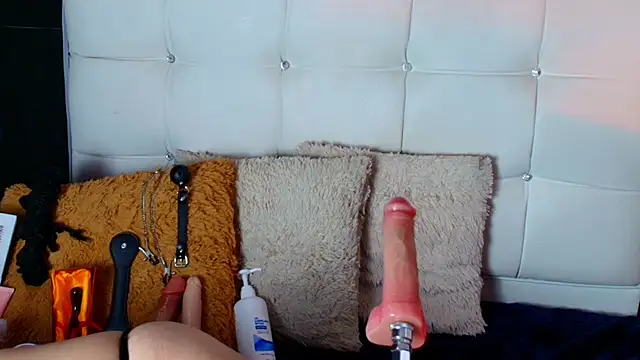 Meghan storm online show from September 2025 12:06:01 PM