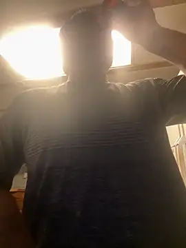 edddy23 online show from October 2025 01:42:02 PM