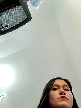 anne smithe online show from November 2025 02:45:02 AM