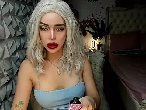 janecomander online show from November 2025 08:58:01 AM