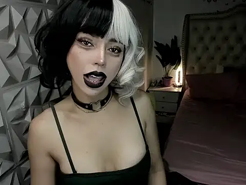 janecomander online show from June 2026 05:54:02 AM