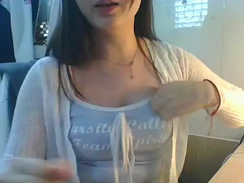 Linzly online show from March 2026 02:50:02 AM