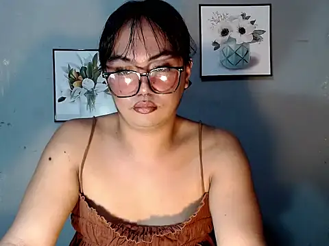 Snapshot of Asianblk_barbiedoll chatting on May 2026 05:27:02 AM Asianblk barbiedoll online show from May 2026 05:27:02 AM