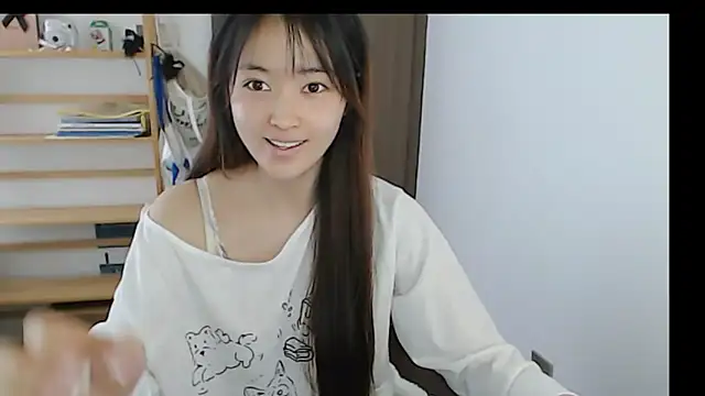 Snapshot of Mimi-cnbaby chatting on April 2026 05:21:01 AM Mimi-cnbaby online show from April 2026 05:21:01 AM