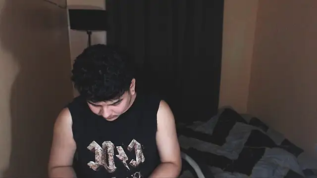 Snapshot of Prince_Killian chatting on October 2025 01:33:02 PM Prince Killian online show from October 2025 01:33:02 PM