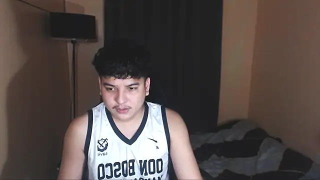 Snapshot of Prince_Killian chatting on October 2025 10:37:02 AM Prince Killian online show from October 2025 10:37:02 AM