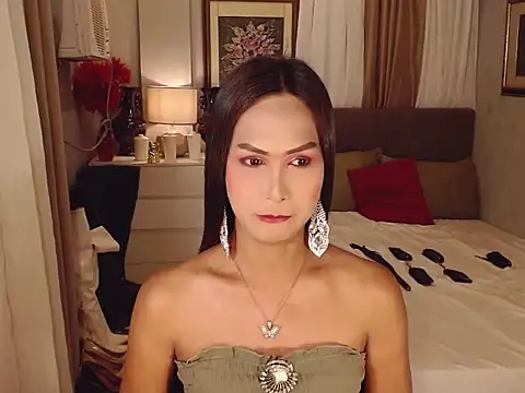 Nathalieheartt online show from March 2026 05:39:02 PM