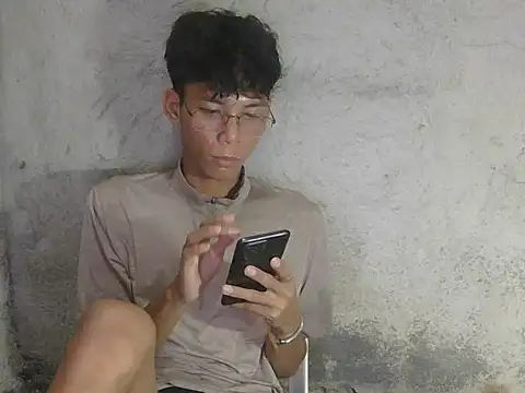 isanxxx online show from February 2026 02:04:02 PM