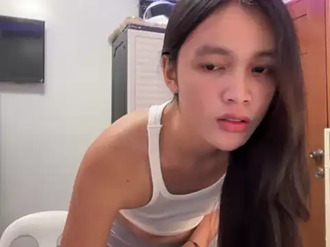 Snapshot of itsBldreina chatting on February 2026 12:25:01 PM itsBldreina online show from February 2026 12:25:01 PM