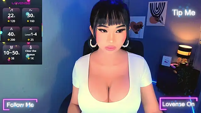 TriciaCumLoader online show from October 2025 01:13:02 AM