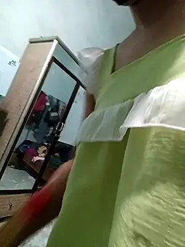 Harmony92 online show from November 2025 11:48:01 PM