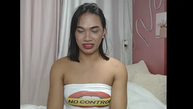 Herbielustts online show from September 2025 11:59:02 PM