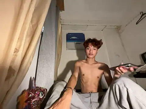 ur little secret online show from November 2025 05:38:01 AM