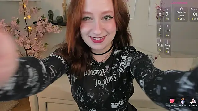 Violet Griffen online show from October 2025 03:35:02 PM