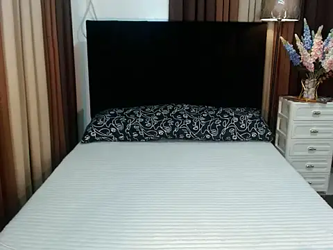 Snapshot of EstellaStarXxx chatting on February 2026 09:45:01 PM EstellaStarXxx online show from February 2026 09:45:01 PM