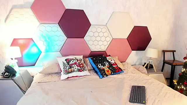 ArielleWilde online show from December 2025 04:30:02 AM