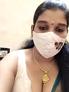 Snapshot of amelia-rani chatting on September 2025 06:46:02 PM amelia-rani online show from September 2025 06:46:02 PM