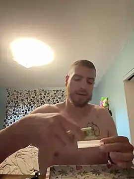 Snapshot of spud1204 chatting on September 2025 02:08:01 PM spud1204 online show from September 2025 02:08:01 PM