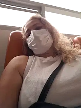 sofiacurvy 45 online show from April 2026 05:20:02 PM