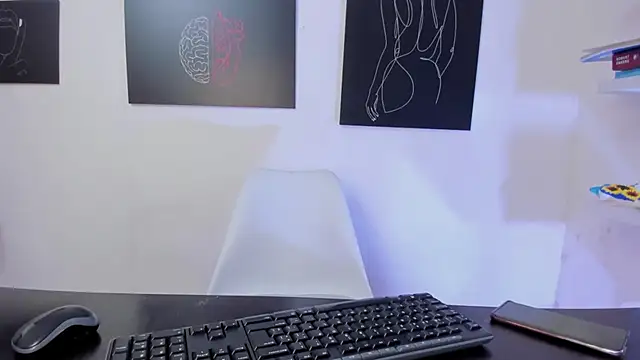 Snapshot of SeleneLuminari8 chatting on April 2026 04:26:01 PM SeleneLuminari8 online show from April 2026 04:26:01 PM